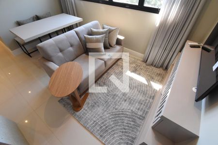 Sala e Cozinha de apartamento para alugar com 1 quarto, 50m² em São Francisco, Curitiba