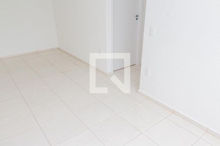 Sala de apartamento para alugar com 2 quartos, 42m² em Campo Grande, Rio de Janeiro