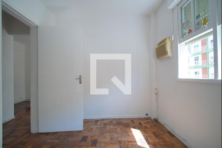 Quarto 2 de apartamento para alugar com 2 quartos, 63m² em Petrópolis, Porto Alegre