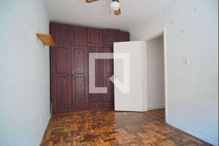 Quarto 1 de apartamento para alugar com 2 quartos, 63m² em Petrópolis, Porto Alegre