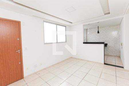 Apartamento à venda com 2 quartos, 43m² em Califórnia, Contagem