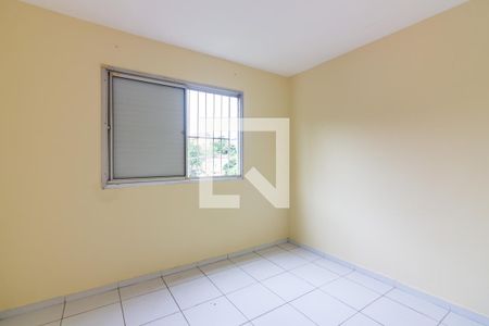 Quarto 2 de apartamento para alugar com 2 quartos, 65m² em Quitaúna, Osasco
