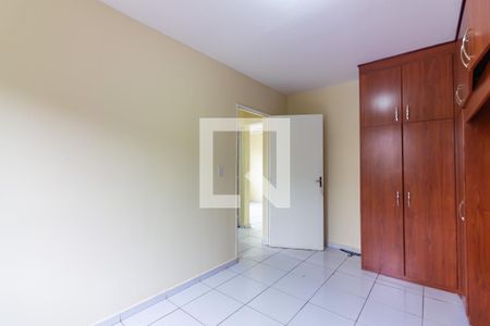 Quarto 1 de apartamento para alugar com 2 quartos, 65m² em Quitaúna, Osasco