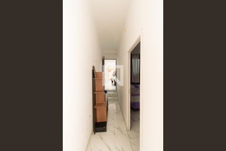 Corredor de casa à venda com 2 quartos, 82m² em Fazenda da Juta, São Paulo