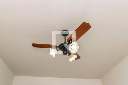 Sala de apartamento para alugar com 2 quartos, 84m² em Olaria, Rio de Janeiro