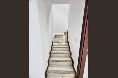 Escada de casa de condomínio à venda com 4 quartos, 120m² em Vargem Grande, Rio de Janeiro