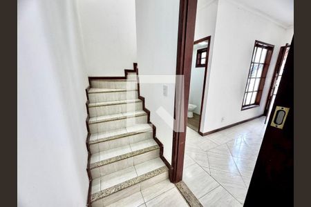 Escada de casa de condomínio à venda com 4 quartos, 120m² em Vargem Grande, Rio de Janeiro