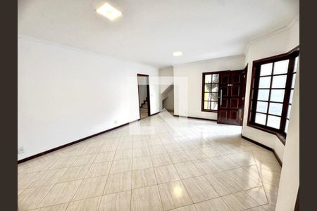 Sala de casa de condomínio à venda com 4 quartos, 120m² em Vargem Grande, Rio de Janeiro