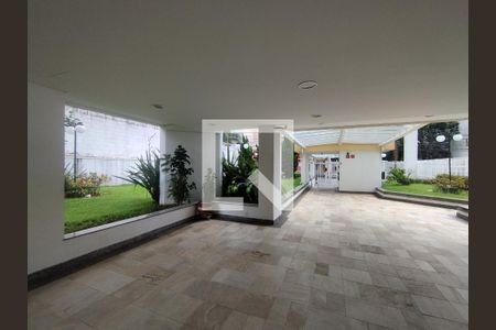 Hall de entrada de apartamento para alugar com 1 quarto, 48m² em Aclimação, São Paulo