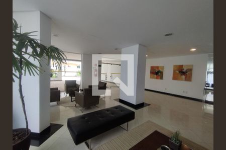 Hall de entrada de apartamento para alugar com 1 quarto, 48m² em Aclimação, São Paulo