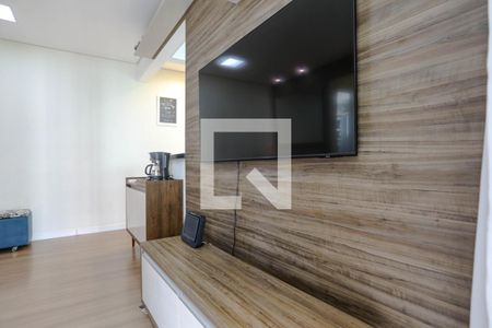 Sala de apartamento para alugar com 2 quartos, 50m² em Vila Mogilar, Mogi das Cruzes