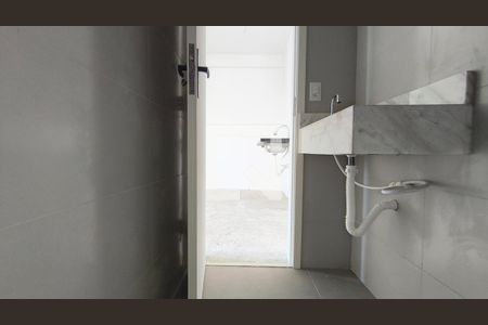 Banheiro Social de kitnet/studio à venda com 1 quarto, 25m² em Vila Mariana, São Paulo