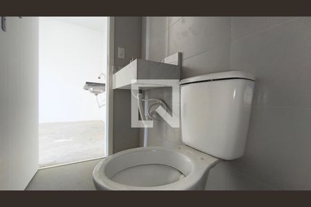Banheiro Social de kitnet/studio à venda com 1 quarto, 25m² em Vila Mariana, São Paulo