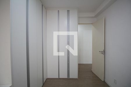 Quarto 1 de apartamento para alugar com 2 quartos, 49m² em Vila Andrade, São Paulo