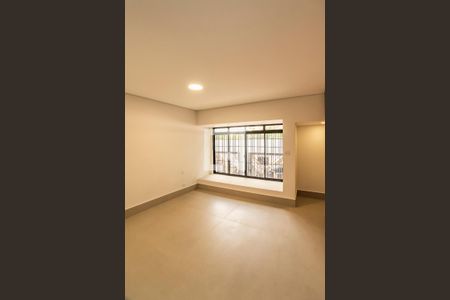 Suíte de casa à venda com 4 quartos, 194m² em Vila Clementino, São Paulo