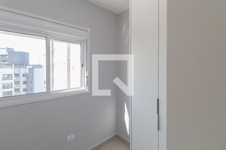 Quarto 1 de apartamento para alugar com 2 quartos, 45m² em Vila Mazzei, São Paulo