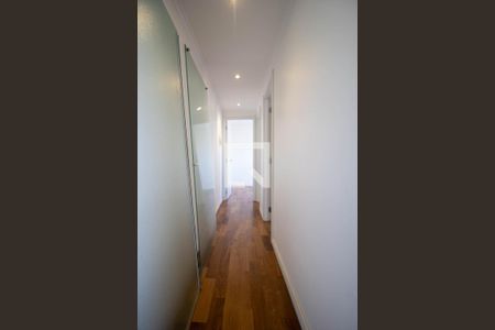 Corredor  de apartamento para alugar com 2 quartos, 40m² em Jardim Taboao, São Paulo