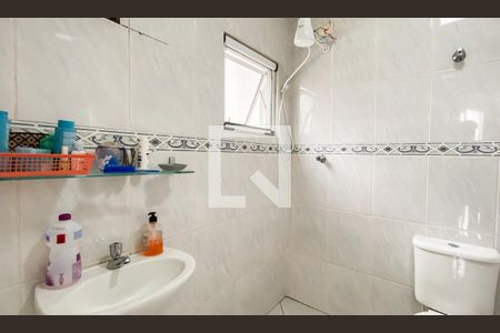 Banheiro da Suíte de casa à venda com 3 quartos, 140m² em Vila Guilhermina, São Paulo