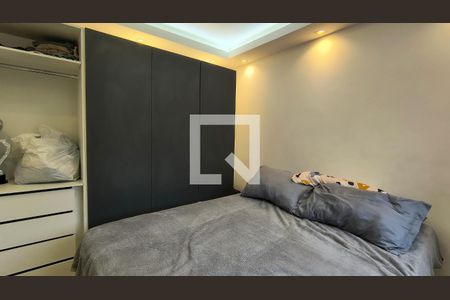 Quarto 1 de apartamento à venda com 2 quartos, 44m² em Barra da Tijuca, Rio de Janeiro