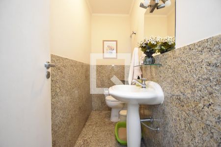 lavabo de casa à venda com 3 quartos, 125m² em Vila Madalena, São Paulo
