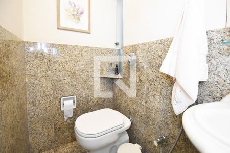 lavabo de casa à venda com 3 quartos, 125m² em Vila Madalena, São Paulo