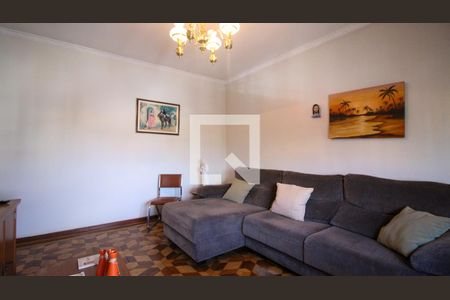 Casa à venda com 3 quartos, 250m² em Vila Industrial, São Paulo