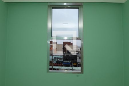 Quarto 1 de apartamento para alugar com 2 quartos, 63m² em Conjunto Residencial José Bonifácio, São Paulo