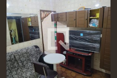 SALA de casa à venda com 2 quartos, 125m² em Pestana, Osasco