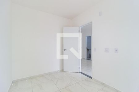 Quarto 1 de apartamento para alugar com 2 quartos, 38m² em Vila Invernada, São Paulo