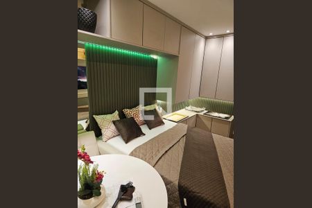 Sala / Quarto de apartamento à venda com 1 quarto, 25m² em Vila Guarani (Zona Sul), São Paulo