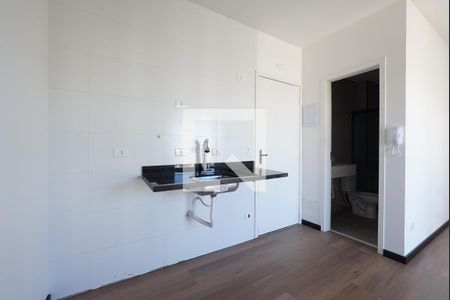 Sala/Cozinha de kitnet/studio à venda com 1 quarto, 25m² em Vila Mariana, São Paulo