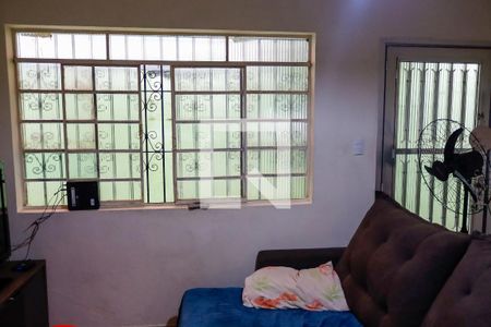 sala de casa à venda com 2 quartos, 121m² em Veloso, Osasco