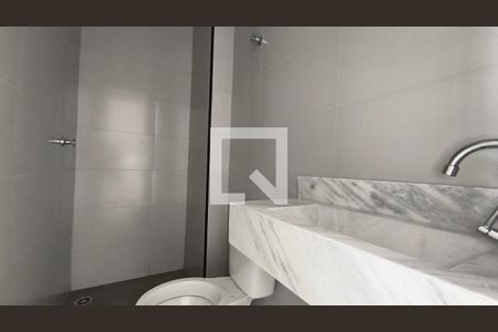Banheiro Social de kitnet/studio à venda com 1 quarto, 25m² em Vila Mariana, São Paulo