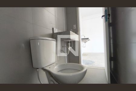 Banheiro de kitnet/studio à venda com 1 quarto, 25m² em Vila Mariana, São Paulo