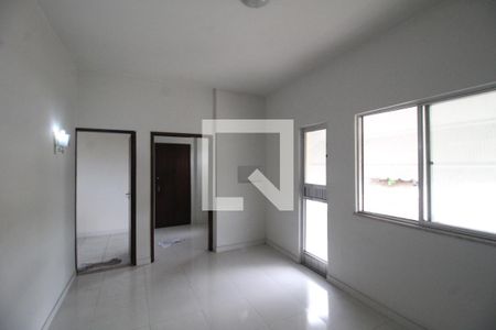 Sala de apartamento para alugar com 2 quartos, 80m² em Centro, Nilópolis