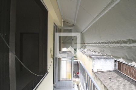 Varanada de apartamento para alugar com 2 quartos, 80m² em Centro, Nilópolis