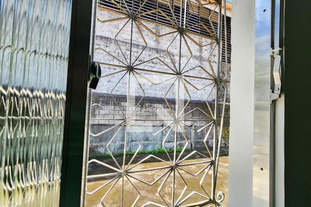 Vista de casa de condomínio à venda com 2 quartos, 60m² em Jacaré, Rio de Janeiro