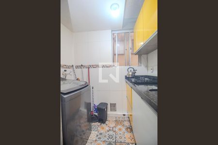 Cozinha/Area de serviço de apartamento à venda com 2 quartos, 44m² em Glória, Porto Alegre