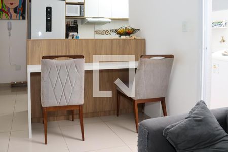 Sala/Cozinha de apartamento à venda com 2 quartos, 47m² em Vila Claudio, Santo André