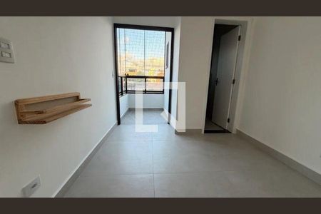 Casa à venda com 2 quartos, 130m² em Vila Alzira, Santo André