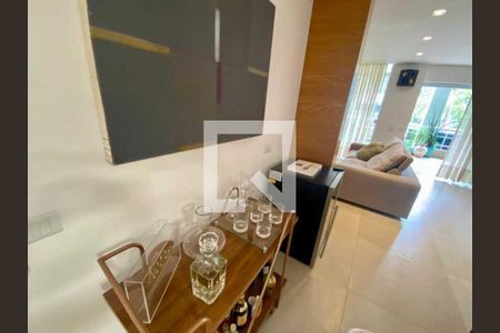 Apartamento à venda com 3 quartos, 217m² em Barra da Tijuca, Rio de Janeiro