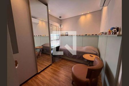 Apartamento à venda com 3 quartos, 134m² em Vila Anastácio, São Paulo