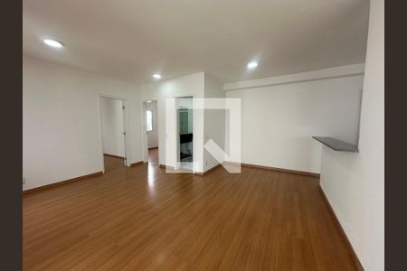 Sala de apartamento para alugar com 2 quartos, 70m² em Vila Nossa Senhora da Escada, Barueri