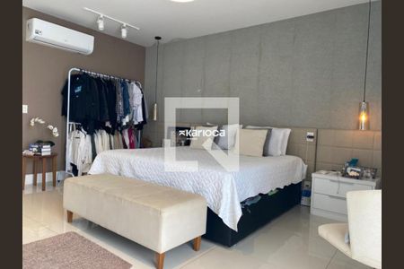 Casa à venda com 3 quartos, 450m² em Barra da Tijuca, Rio de Janeiro