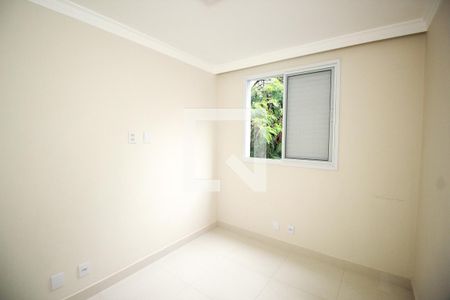 Quarto 1 de apartamento para alugar com 2 quartos, 44m² em Parque Erasmo Assunção, Santo André