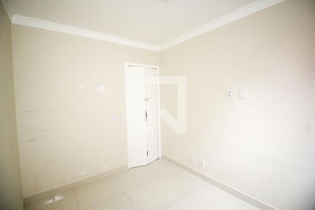 Quarto 1 de apartamento para alugar com 2 quartos, 44m² em Parque Erasmo Assunção, Santo André