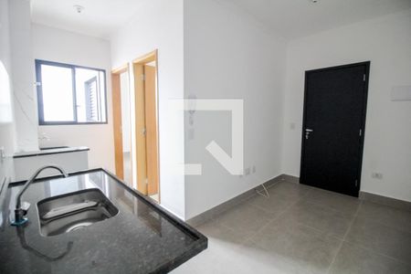 Sala/Cozinha de casa de condomínio à venda com 1 quarto, 27m² em Vila Invernada, São Paulo