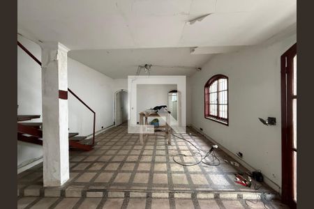 Casa para alugar com 3 quartos, 210m² em Sumaré, São Paulo