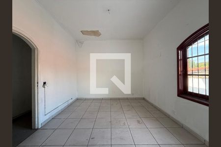 Casa para alugar com 3 quartos, 210m² em Sumaré, São Paulo