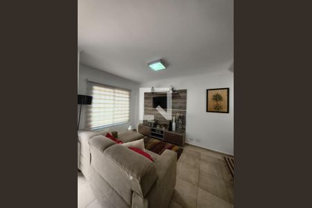 Casa à venda com 3 quartos, 215m² em Centro, Diadema